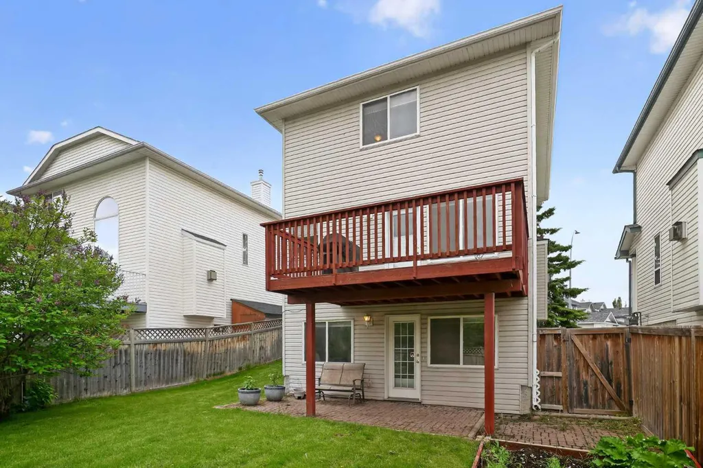 84 Hidden Spring Close NW Calgary AB T3A 5K2