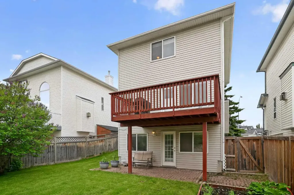 84 Hidden Spring Close NW Calgary AB T3A 5K2