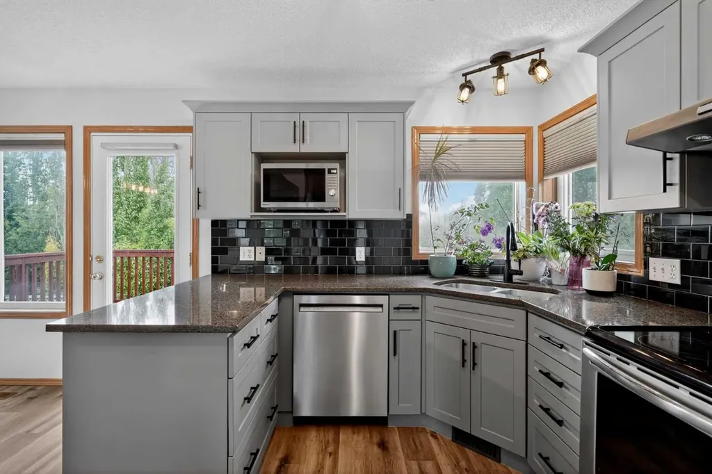 84 Hidden Spring Close NW Calgary AB T3A 5K2