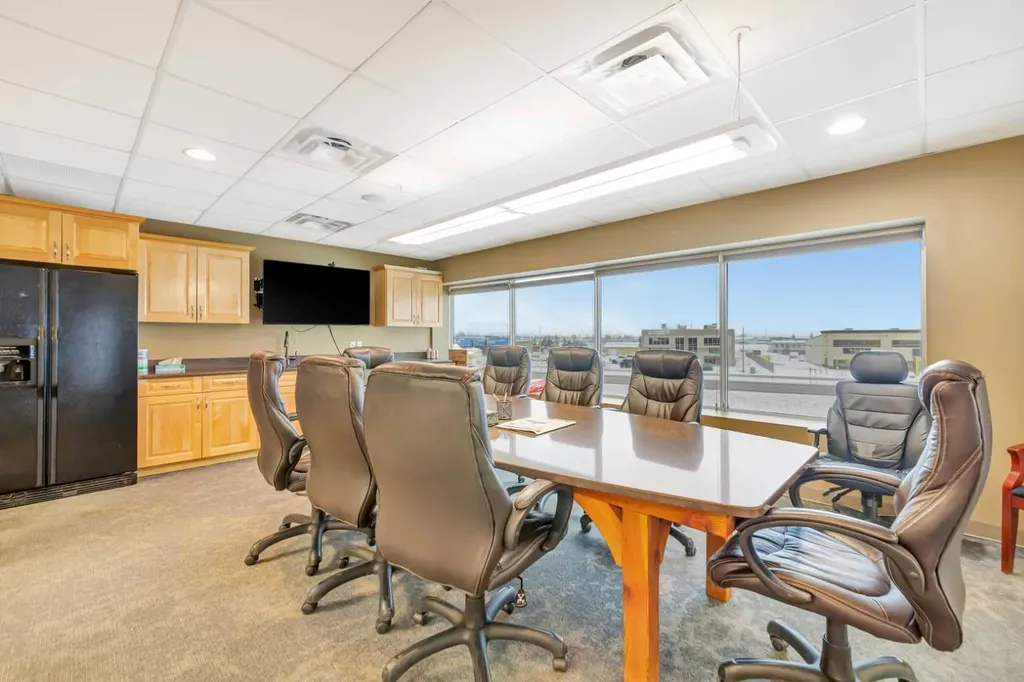 5921 50 Avenue Lloydminster SK S9V2A4