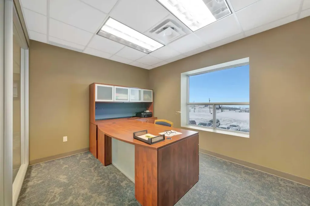 5921 50 Avenue Lloydminster SK S9V2A4