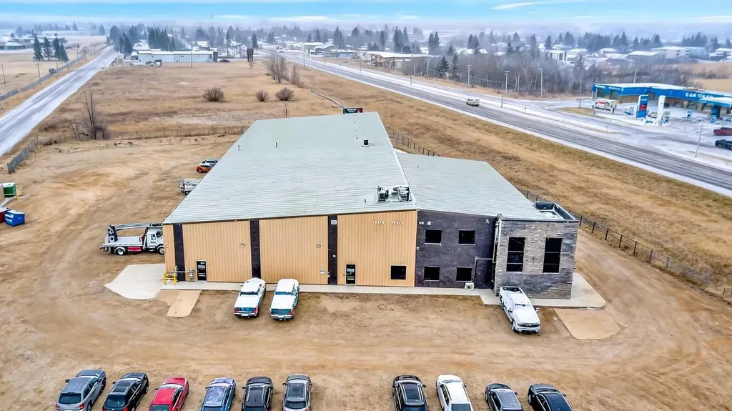 5921 50 Avenue Lloydminster SK S9V2A4