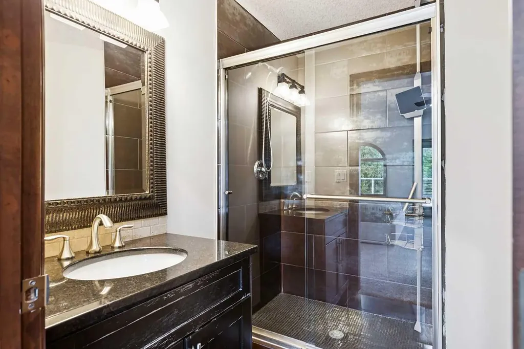 223 Pump Hill Crescent Calgary AB T2V 4L9