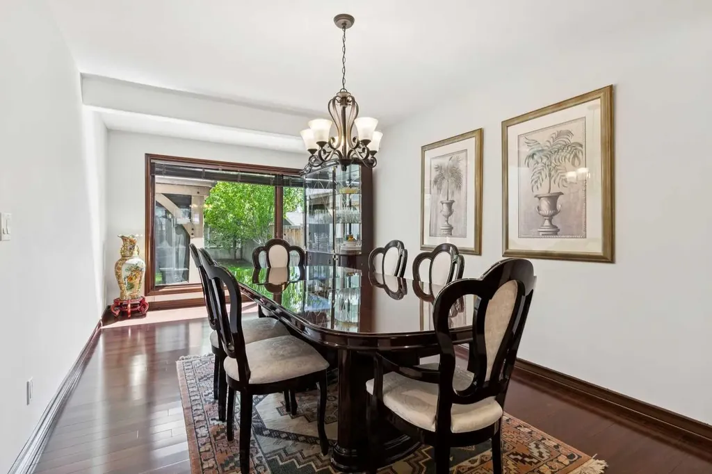 223 Pump Hill Crescent Calgary AB T2V 4L9