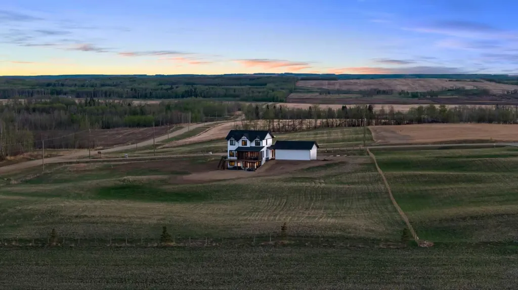 422073 Range Road 284 Rural Ponoka County AB T0C 2J0