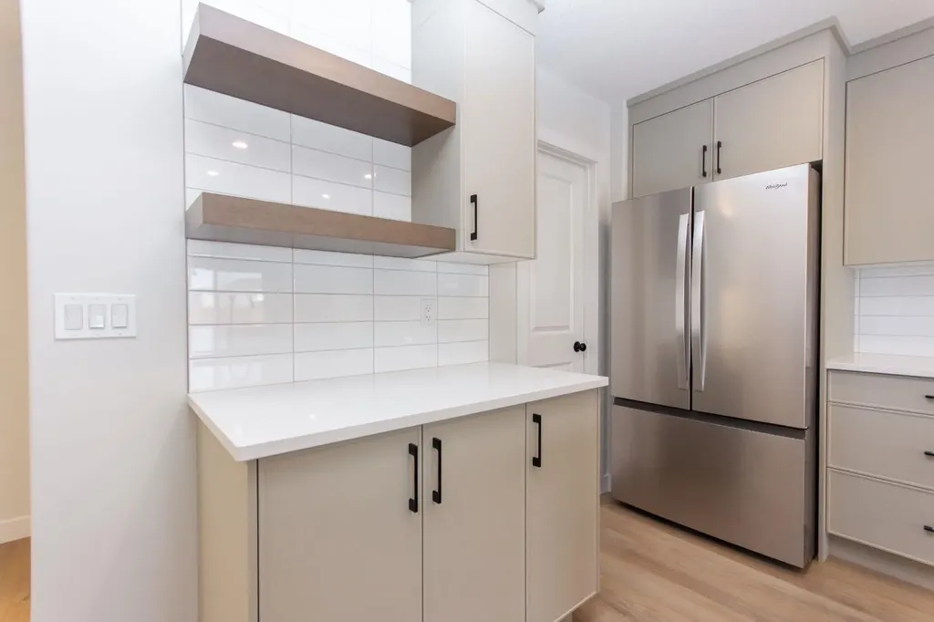 4430 53 Street Rocky Mountain House AB T4T 0C3