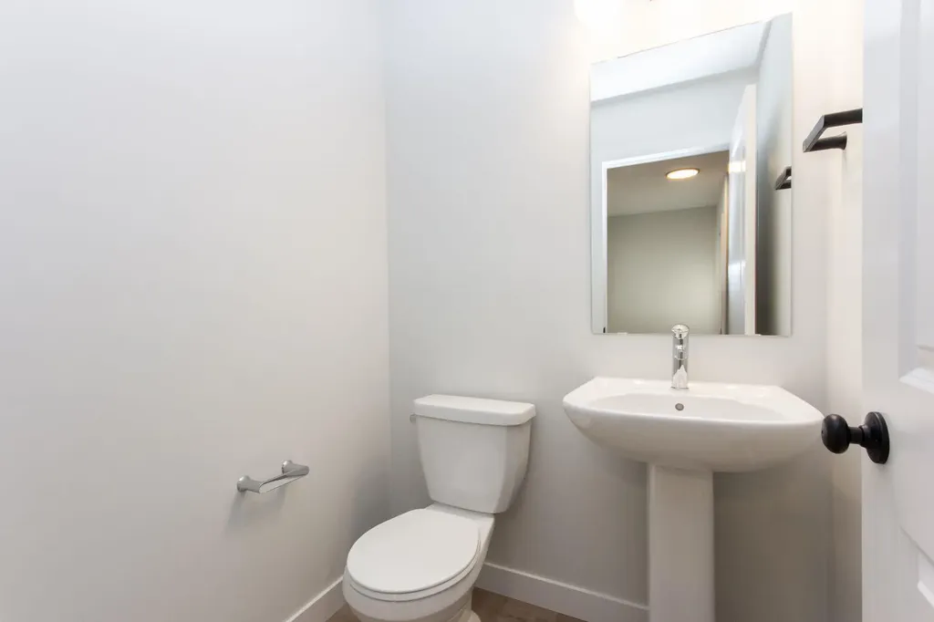4430 53 Street Rocky Mountain House AB T4T 0C3