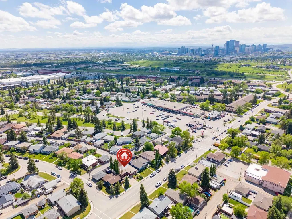 2023 8 Avenue NE Calgary AB T2E 0T5