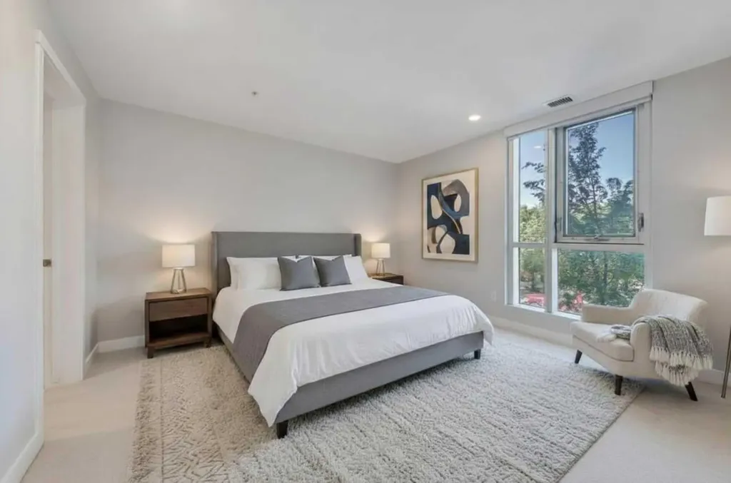 88 9 Street NE Calgary AB T2E 4E1