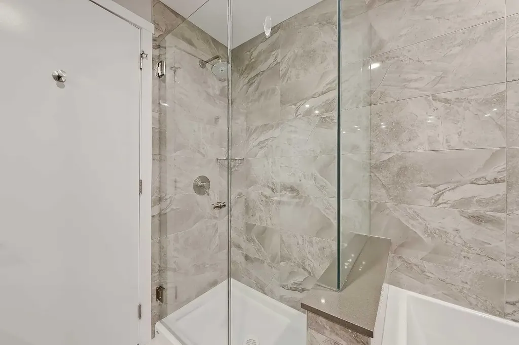 88 9 Street NE Calgary AB T2E 4E1
