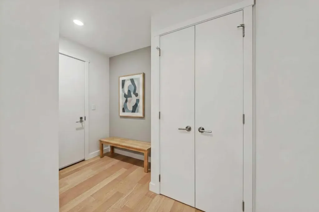 88 9 Street NE Calgary AB T2E 4E1