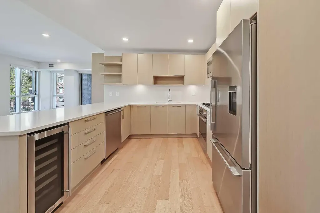 88 9 Street NE Calgary AB T2E 4E1
