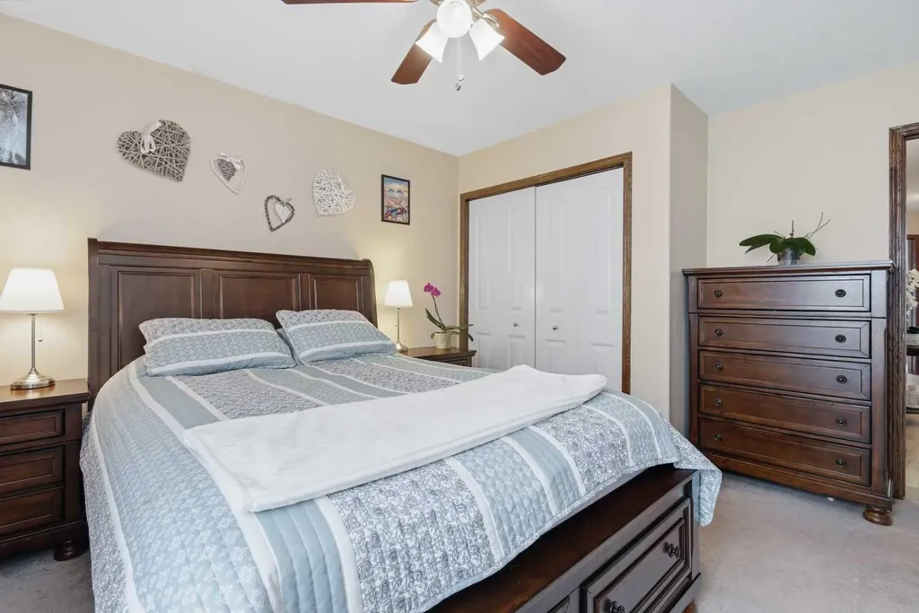 136 Lanterman Close Red Deer AB T4N 3N8