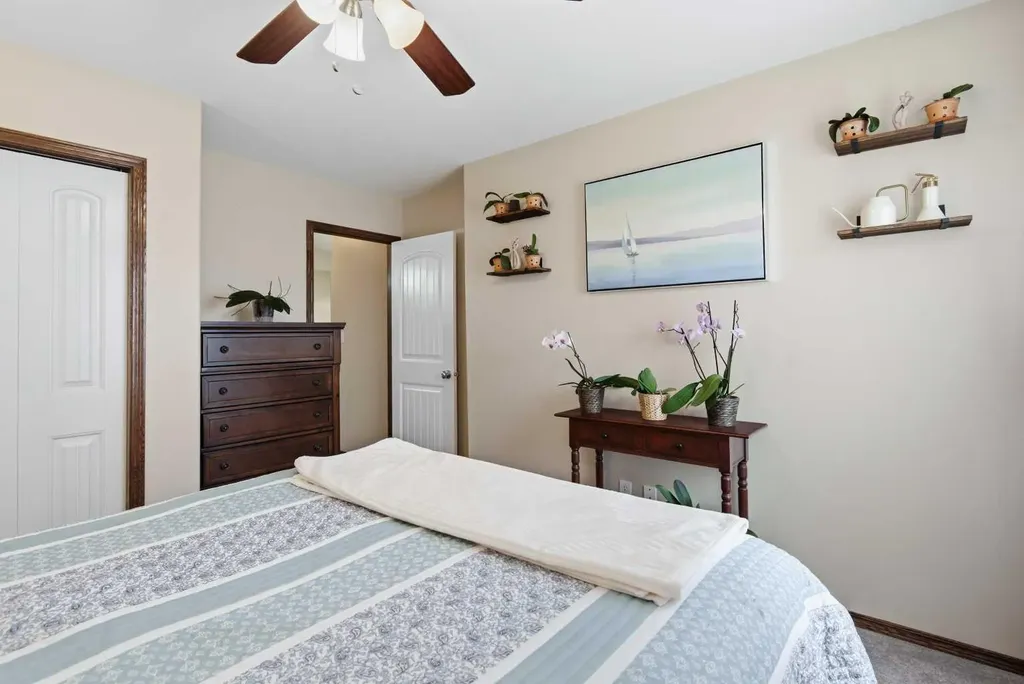 136 Lanterman Close Red Deer AB T4N 3N8