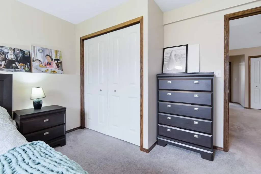 136 Lanterman Close Red Deer AB T4N 3N8