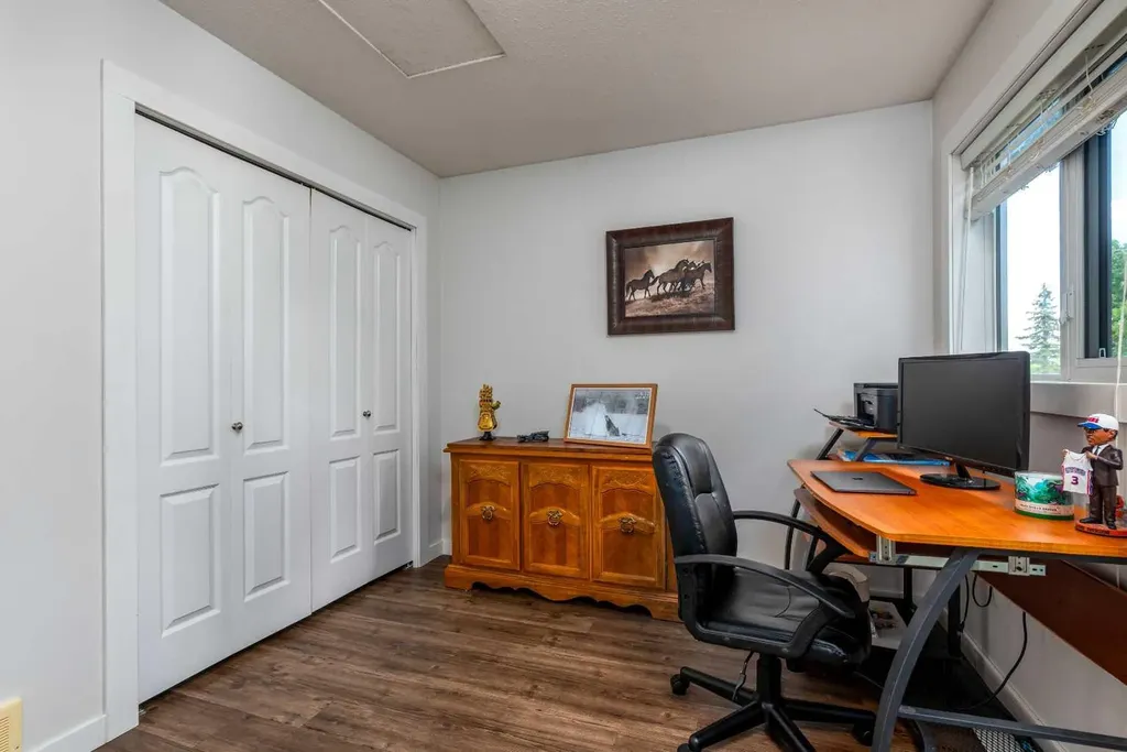 6901 39 Street Lloydminster AB T9V 2Z4