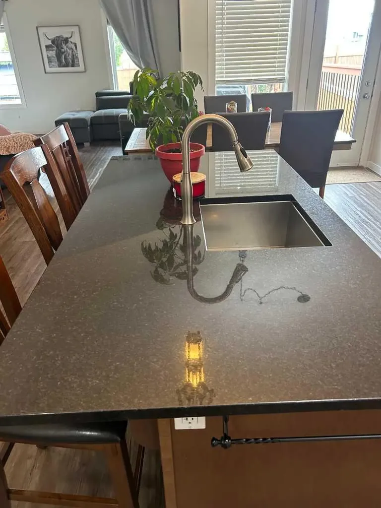 6901 39 Street Lloydminster AB T9V 2Z4