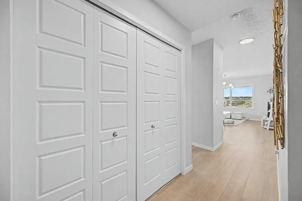 40 Carrington Plaza NW Calgary AB T3P 1X7