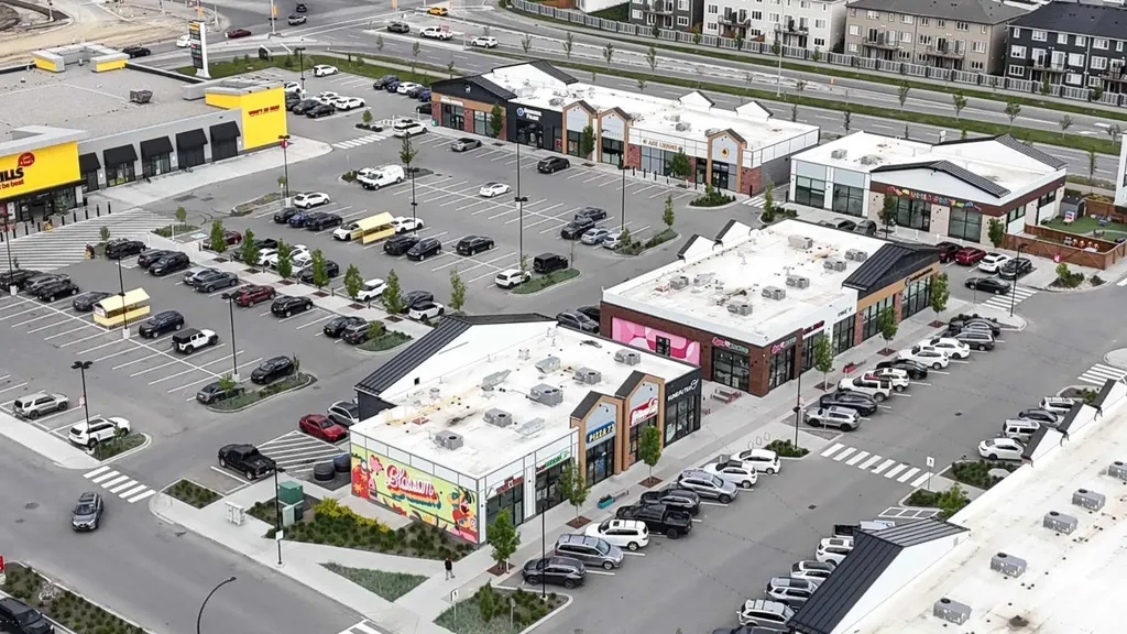 40 Carrington Plaza NW Calgary AB T3P 1X7