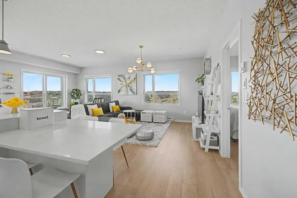 40 Carrington Plaza NW Calgary AB T3P 1X7
