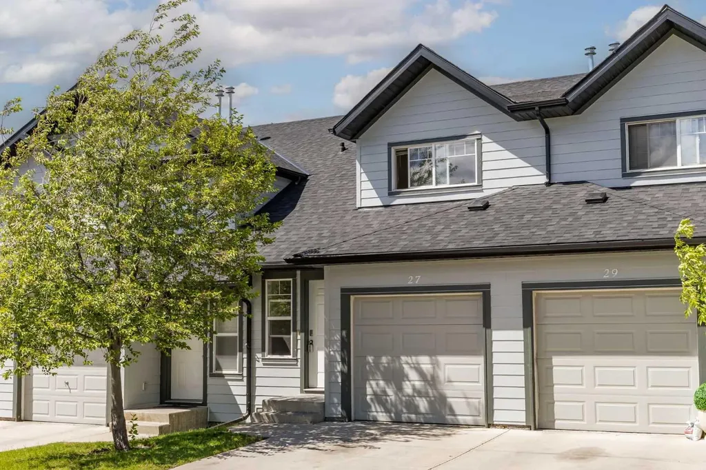 27 Panatella Villas NW Calgary AB T3K 0G7