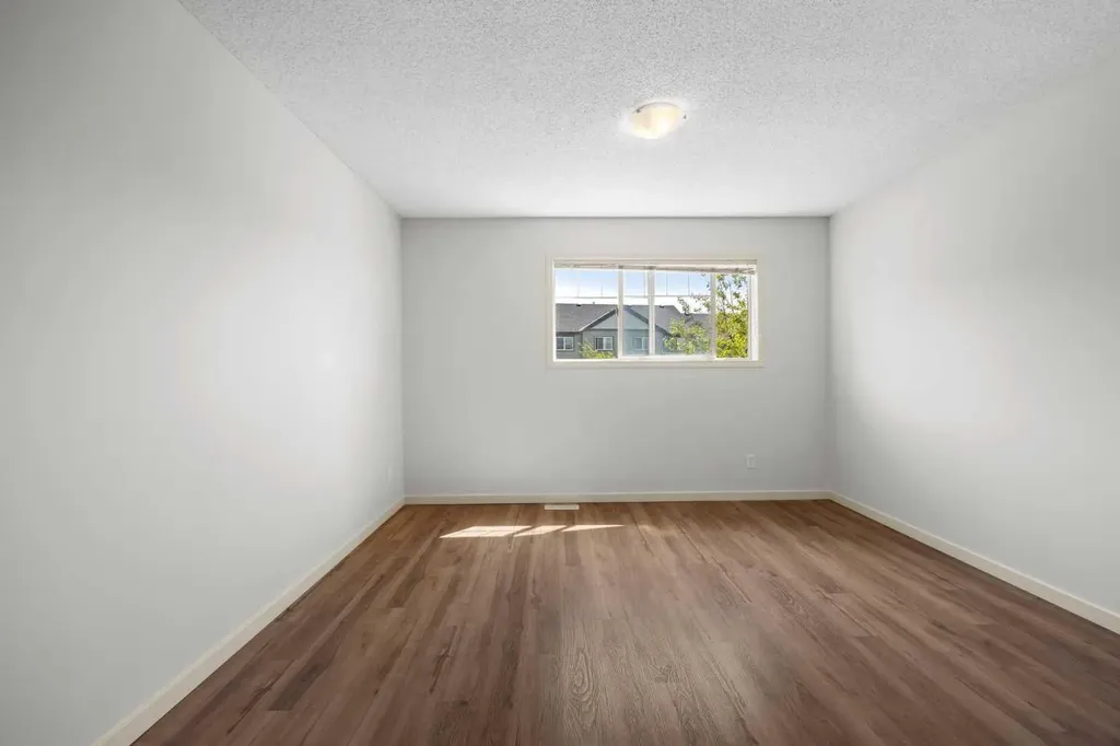 27 Panatella Villas NW Calgary AB T3K 0G7