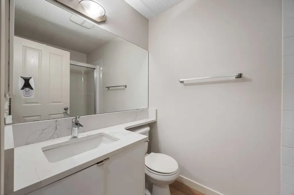 27 Panatella Villas NW Calgary AB T3K 0G7