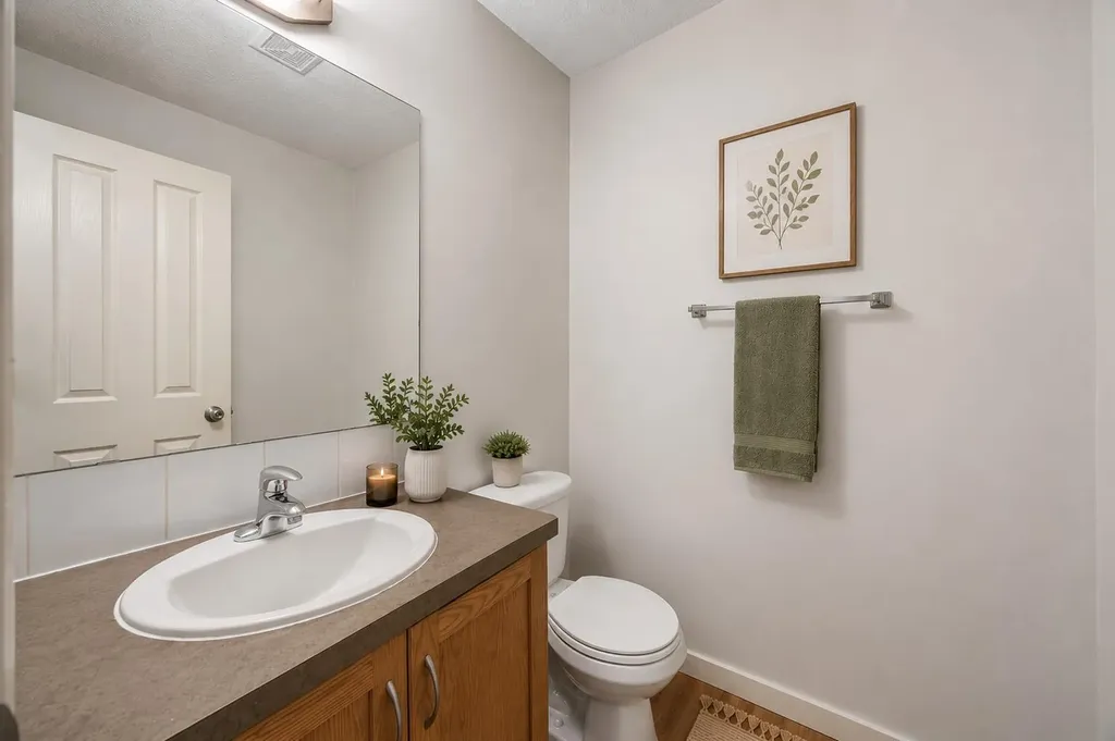 27 Panatella Villas NW Calgary AB T3K 0G7