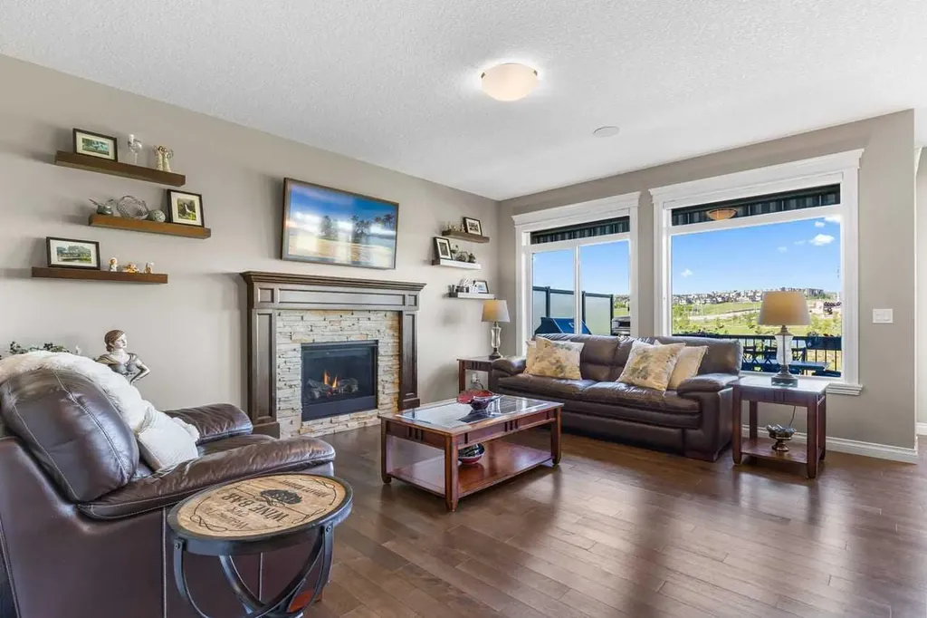 65 Sage Meadows Green NW Calgary AB T3P 0X4