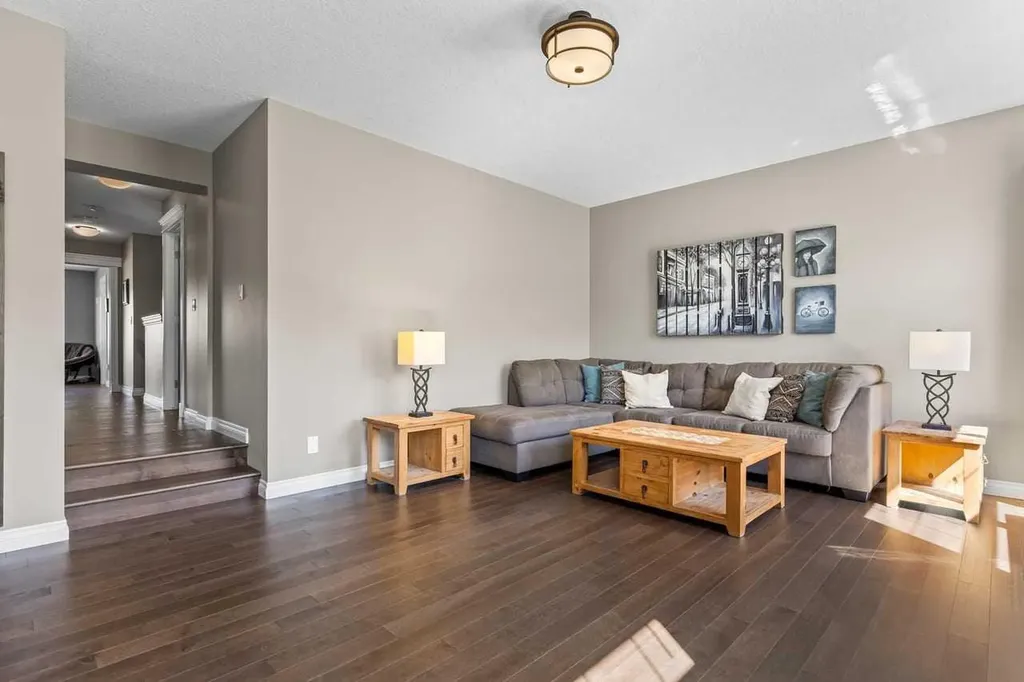 65 Sage Meadows Green NW Calgary AB T3P 0X4