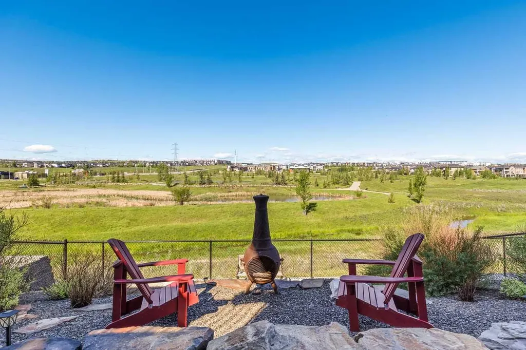 65 Sage Meadows Green NW Calgary AB T3P 0X4