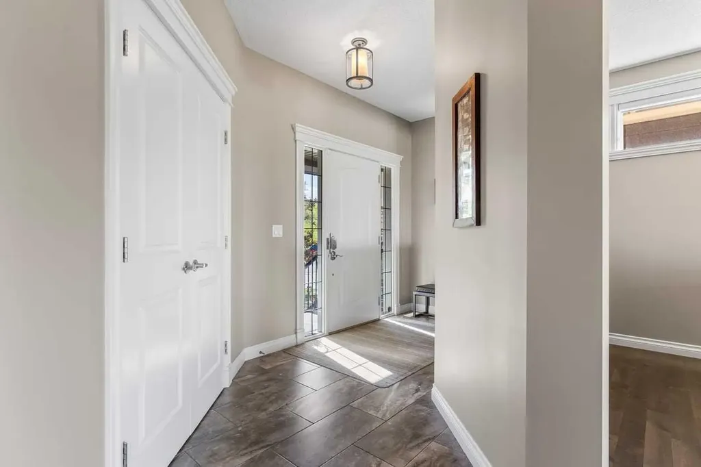 65 Sage Meadows Green NW Calgary AB T3P 0X4