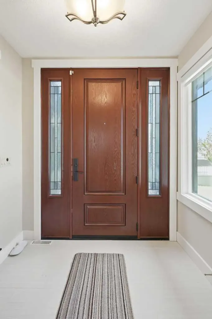 5 Aspen Meadows Park SW Calgary AB T3H 5Z7