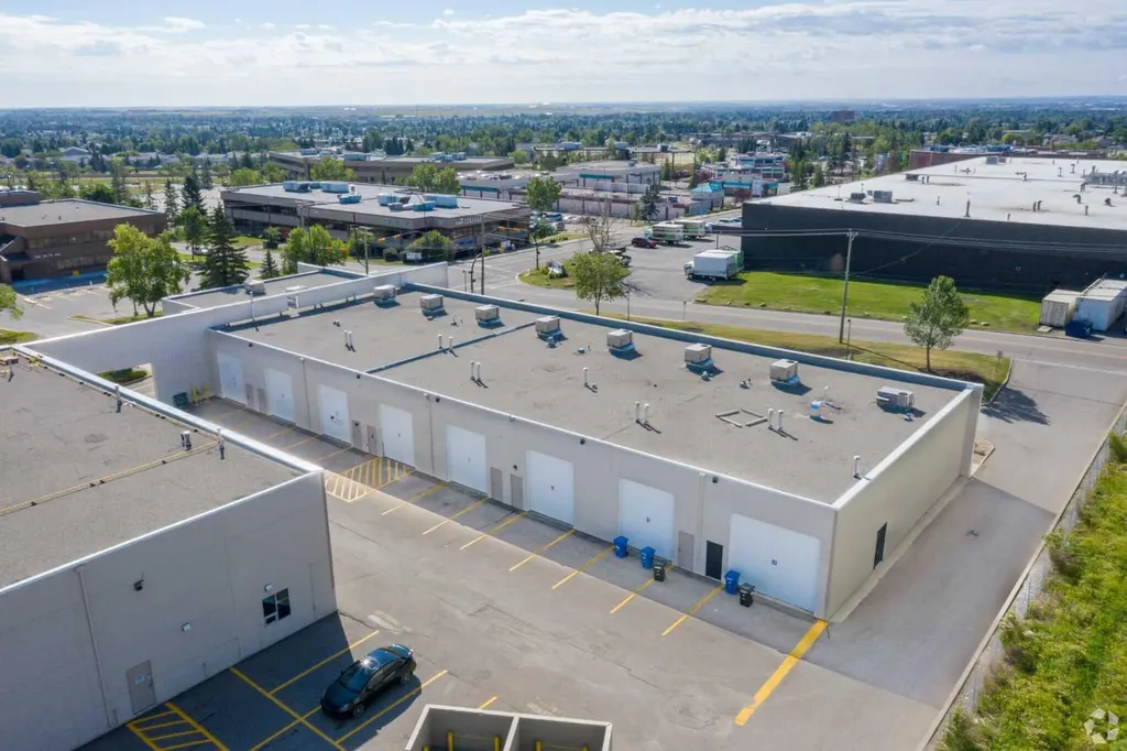 2820 Centre Avenue NE Calgary AB T2A 7P5