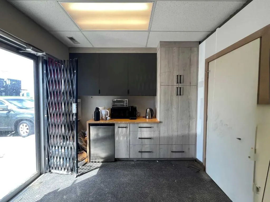 2820 Centre Avenue NE Calgary AB T2A 7P5