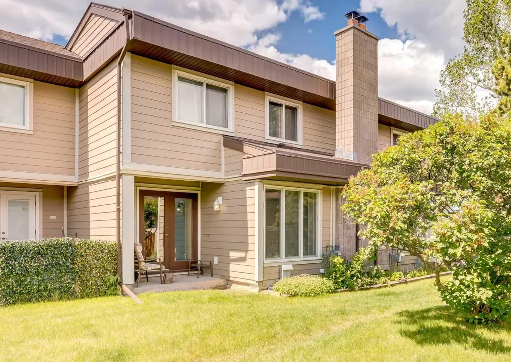 4550 47 Street SW Calgary AB T3E 6W5
