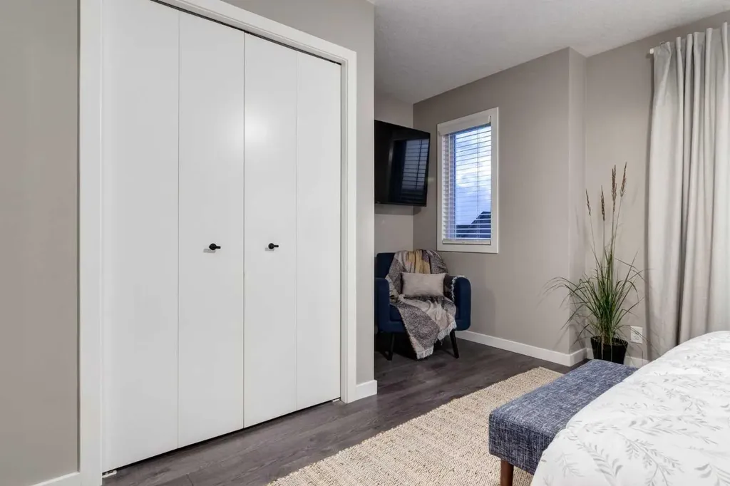 92 Copperstone Common SE Calgary AB T2A5E4