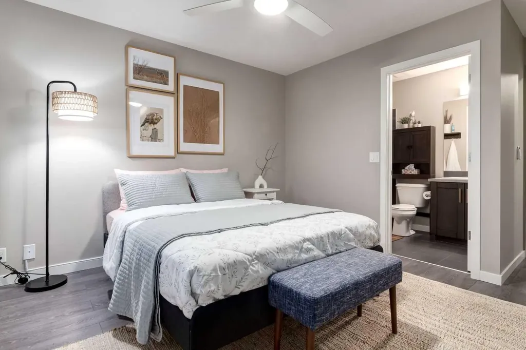 92 Copperstone Common SE Calgary AB T2A5E4