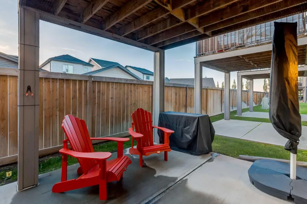 92 Copperstone Common SE Calgary AB T2A5E4