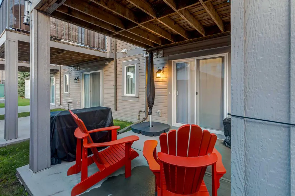 92 Copperstone Common SE Calgary AB T2A5E4