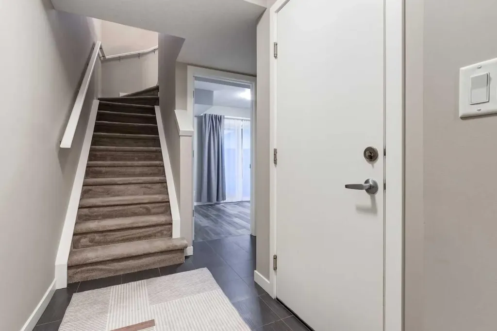 92 Copperstone Common SE Calgary AB T2A5E4