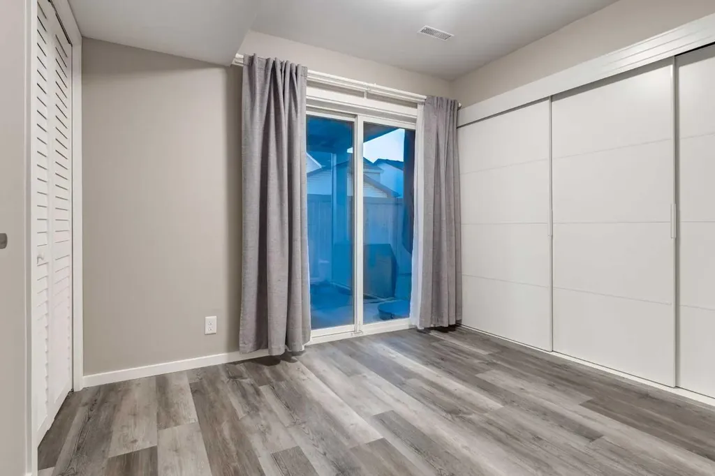 92 Copperstone Common SE Calgary AB T2A5E4