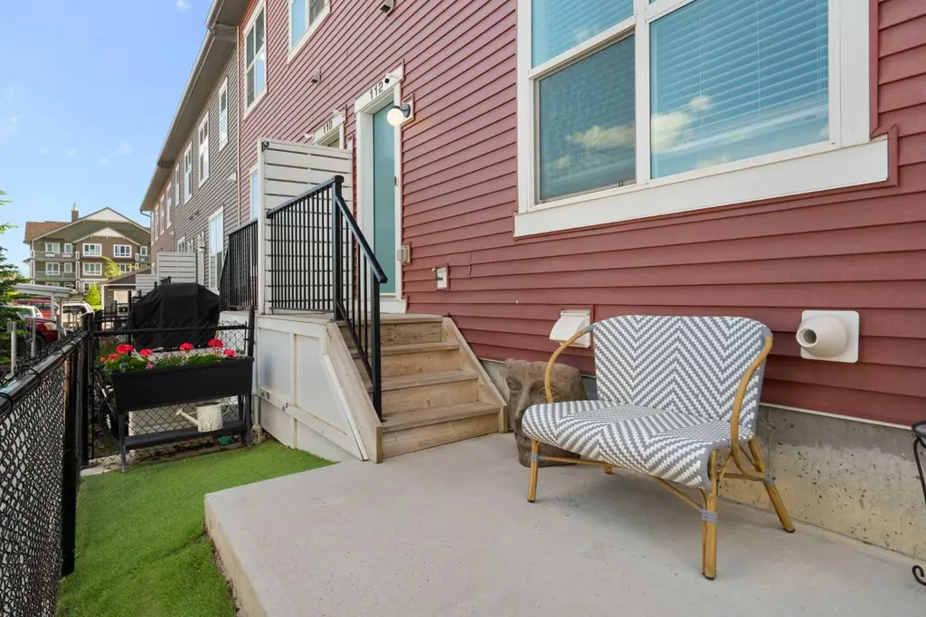 112 Silverado Skies Common SW Calgary AB T2X 4C9