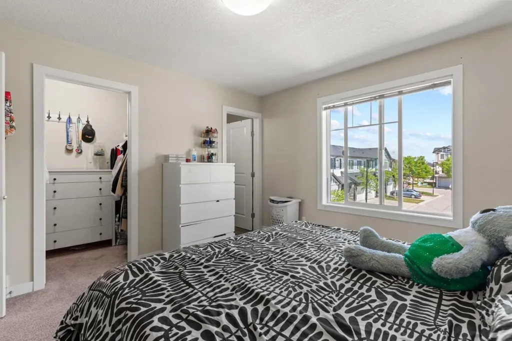 333 Taralake Way NE Calgary AB T3J 0R5