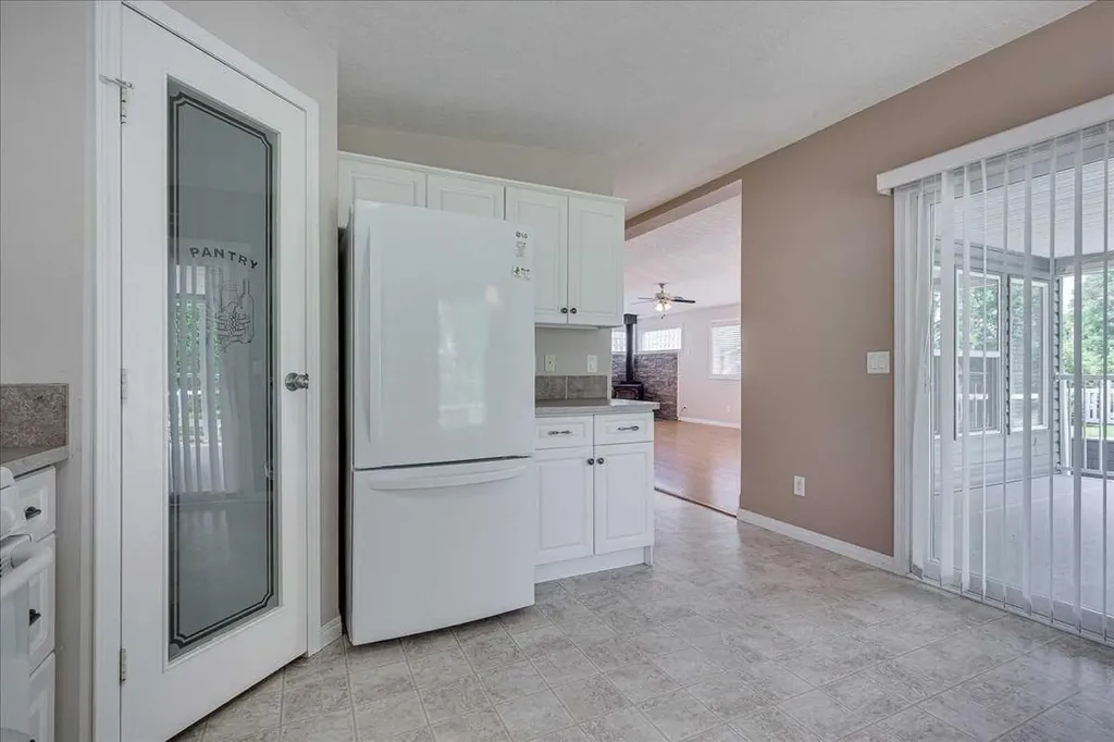 35468 Range Road 30 Rural Red Deer County AB T4G0M3
