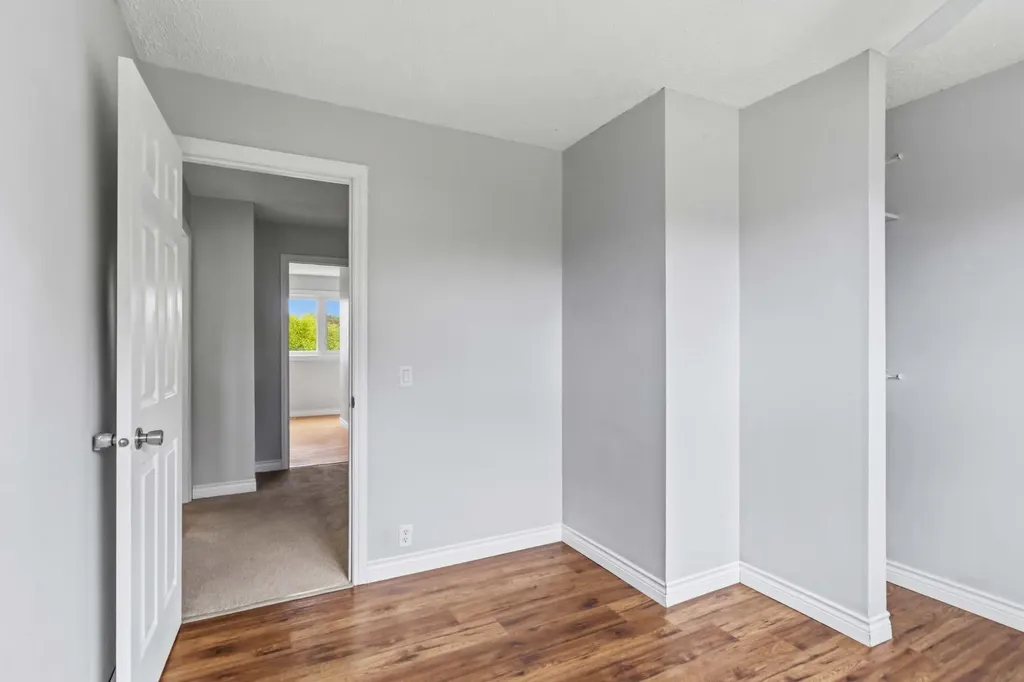 114 A Windsor Drive Fort Mcmurray AB T9H 4R2