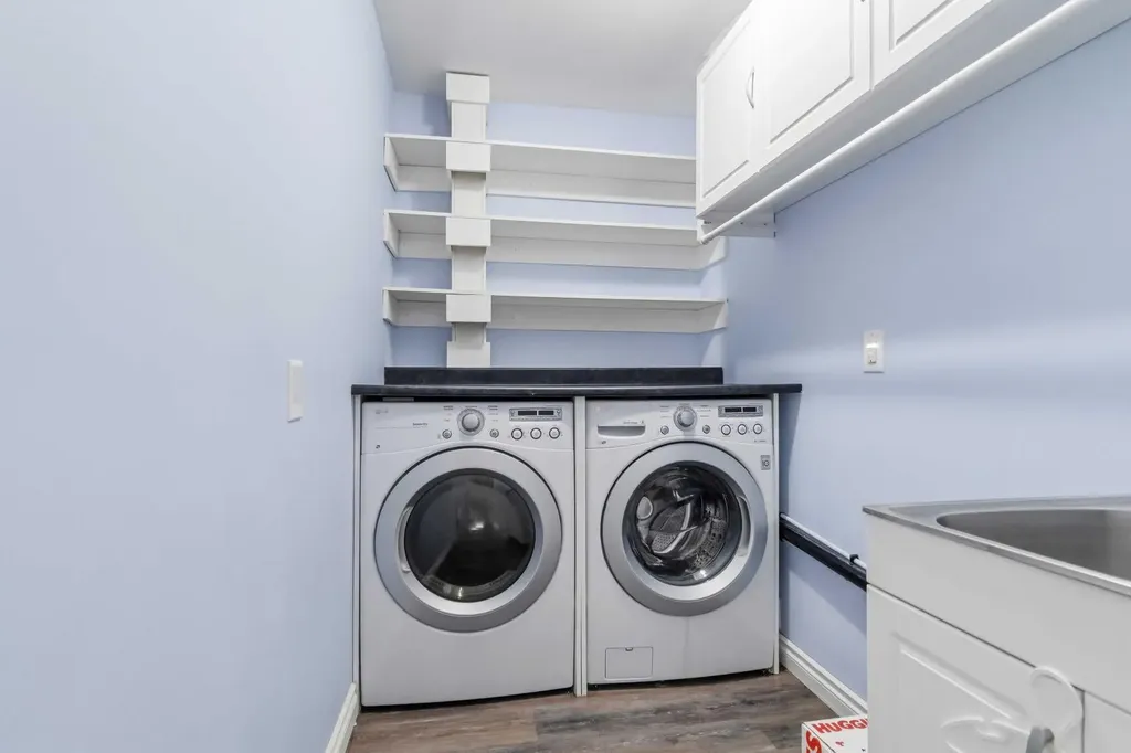 114 A Windsor Drive Fort Mcmurray AB T9H 4R2