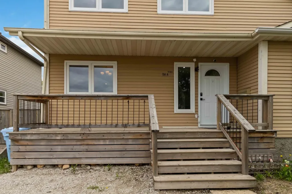 114 A Windsor Drive Fort Mcmurray AB T9H 4R2