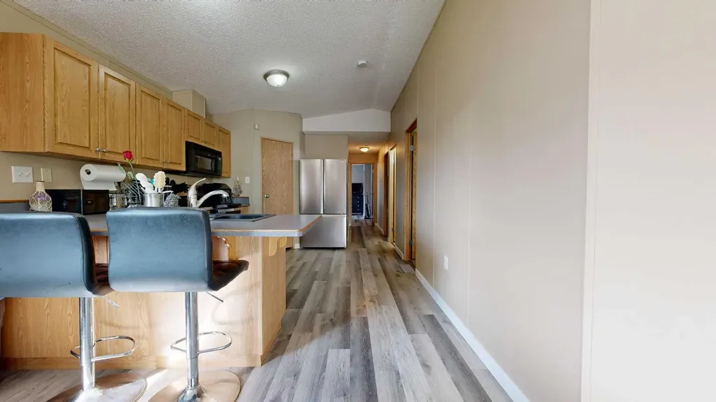 8620 89 Street Grande Prairie AB T8X 1V7