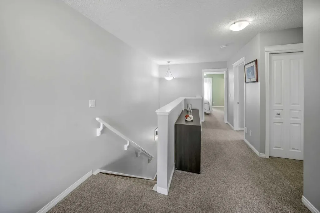 113 Canals Circle SW Airdrie AB T4B 3E8